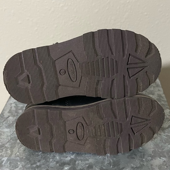 Carter’s Galaway Boys Black Side Zipper Boots, Size 8 - Picture 8 of 8